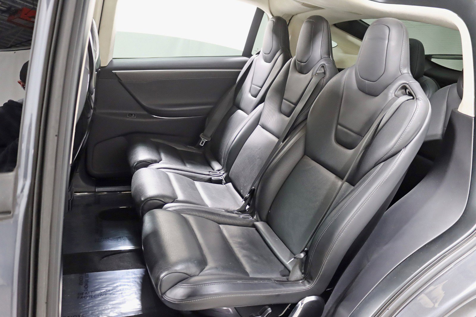 Used 2016 Tesla Model X Performance image 30