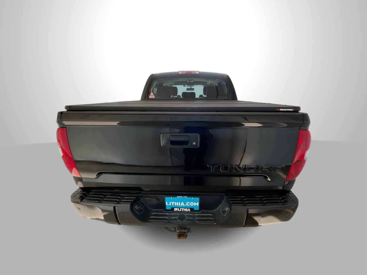 Used 2015 Toyota Tundra Limited w/ Limited Premium Package AWD/4WD image 7