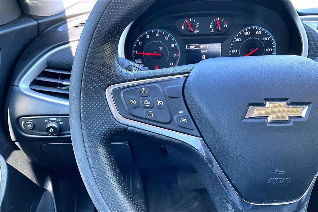Used 2023 Chevrolet Malibu LT FWD image 11