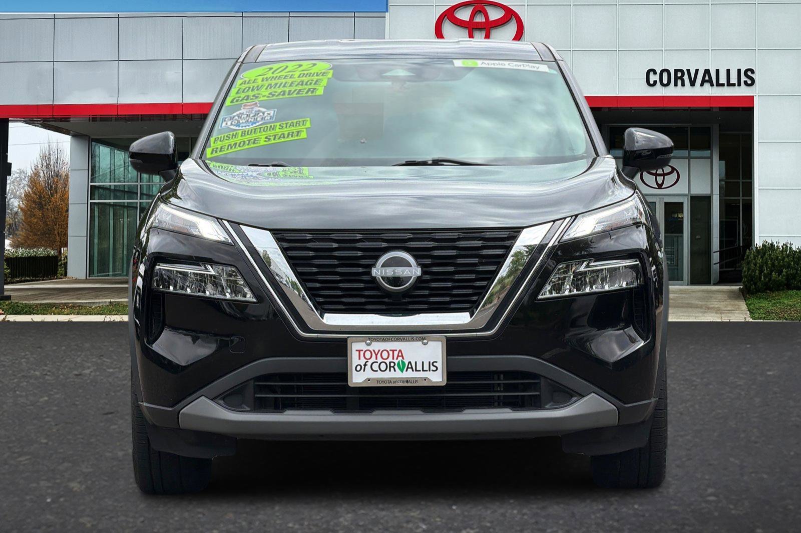 Used 2022 Nissan Rogue SV AWD/4WD image 9