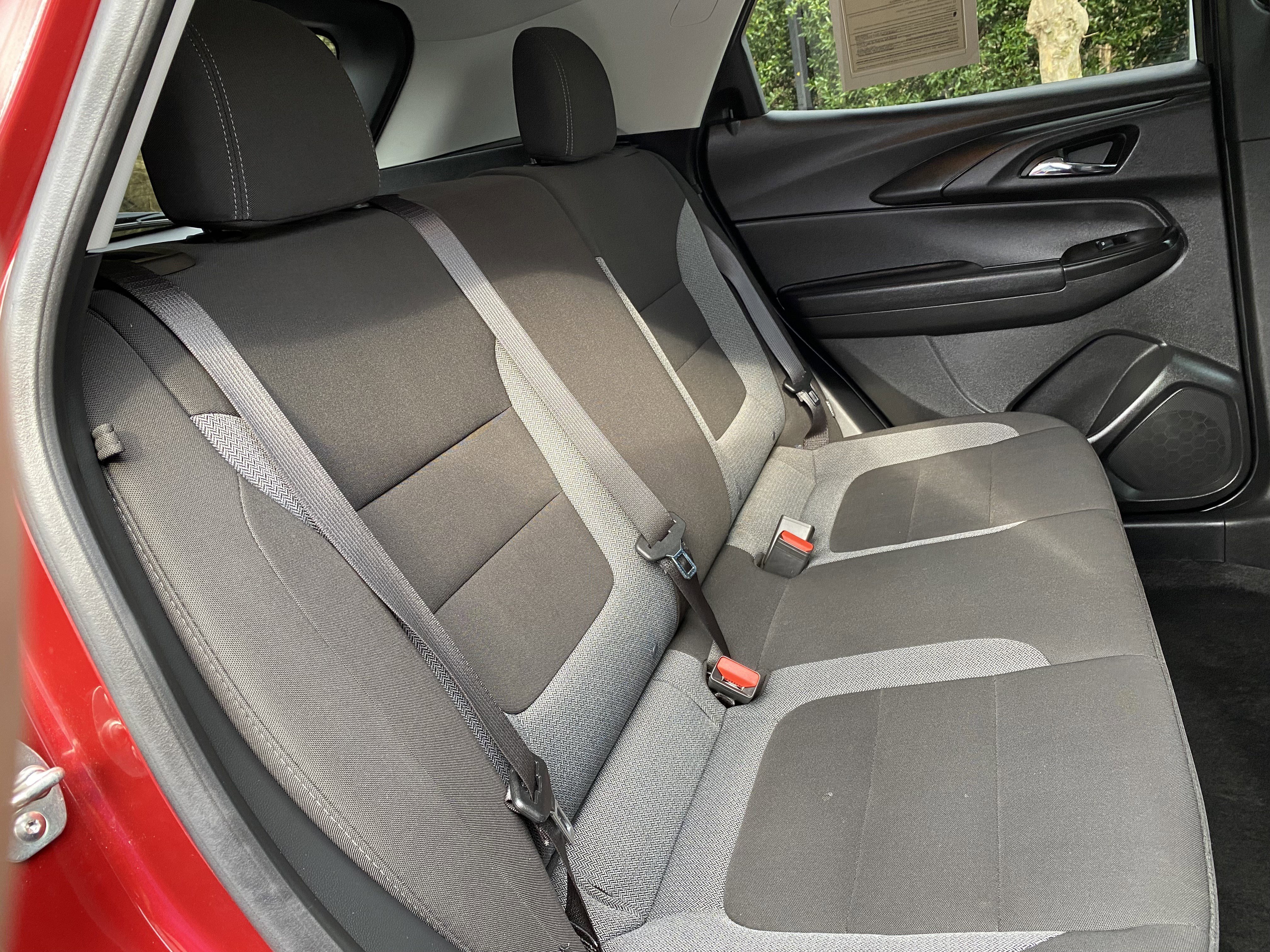 Used 2024 Chevrolet TrailBlazer LT w/ LT Cold Weather Package image 34