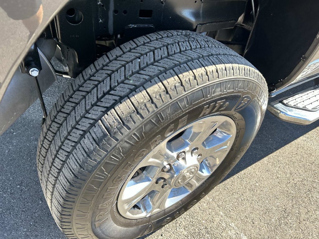 Used 2025 RAM 2500 Big Horn AWD/4WD image 20