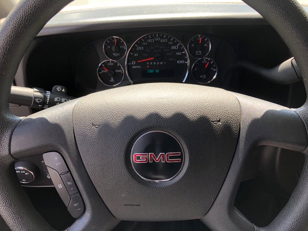 Used 2023 GMC Savana 2500 w/ Driver Convenience Package image 32