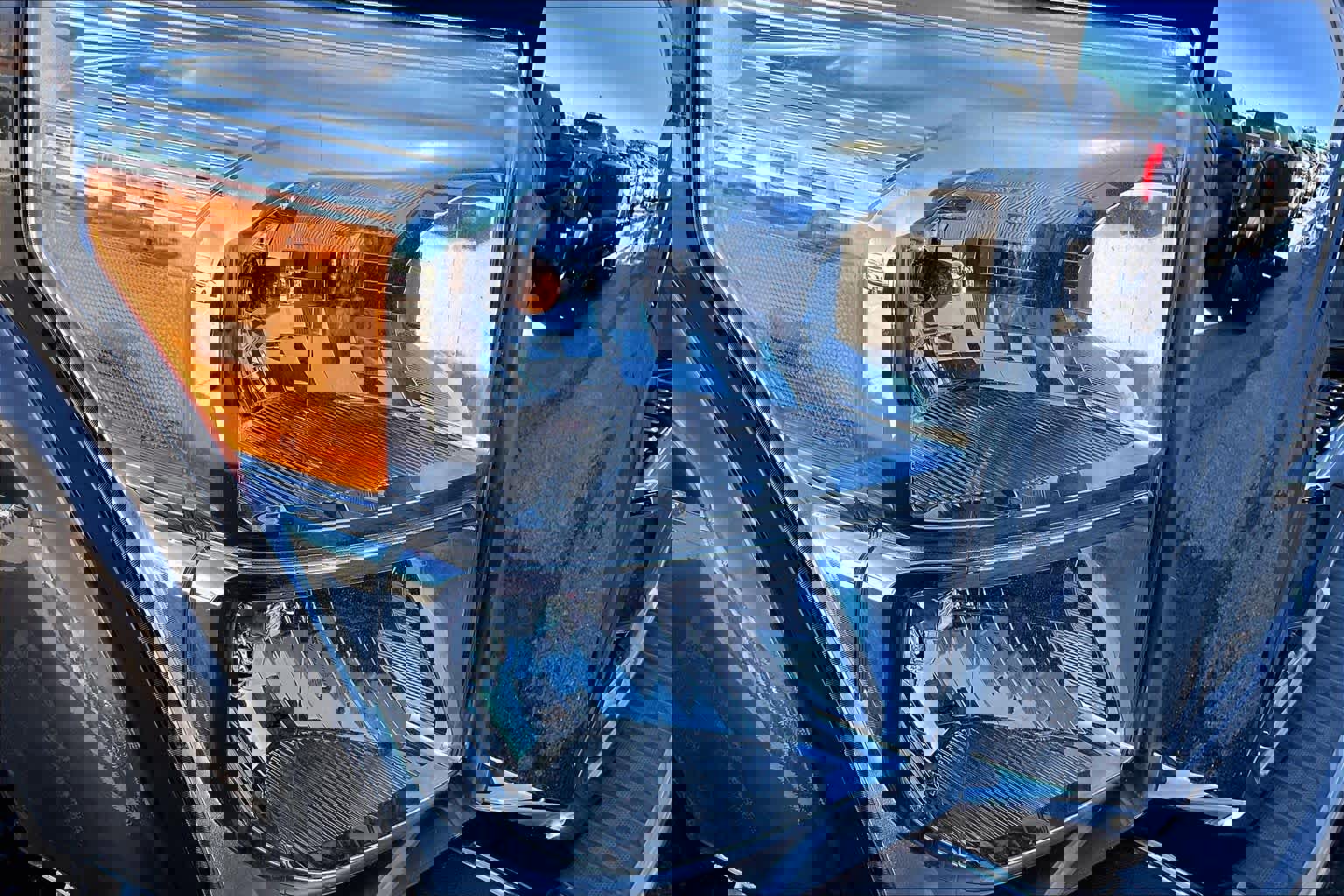 Used 2015 Ford F250 Lariat w/ Lariat Ultimate Package image 27