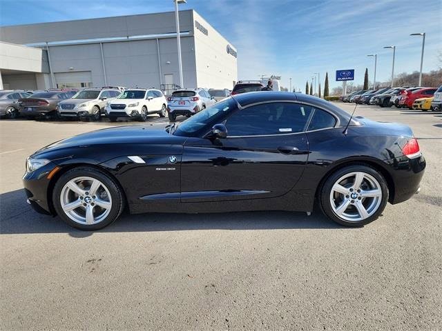 Used 2009 BMW Z4 sDrive30i image 8