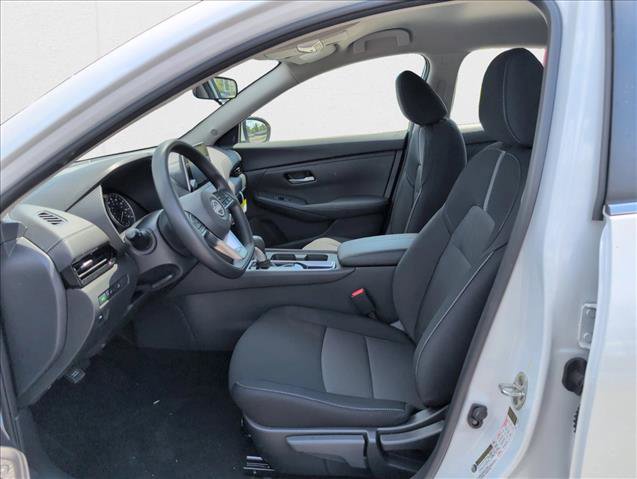 New 2025 Nissan Sentra SV w/ Lighting Package image 15