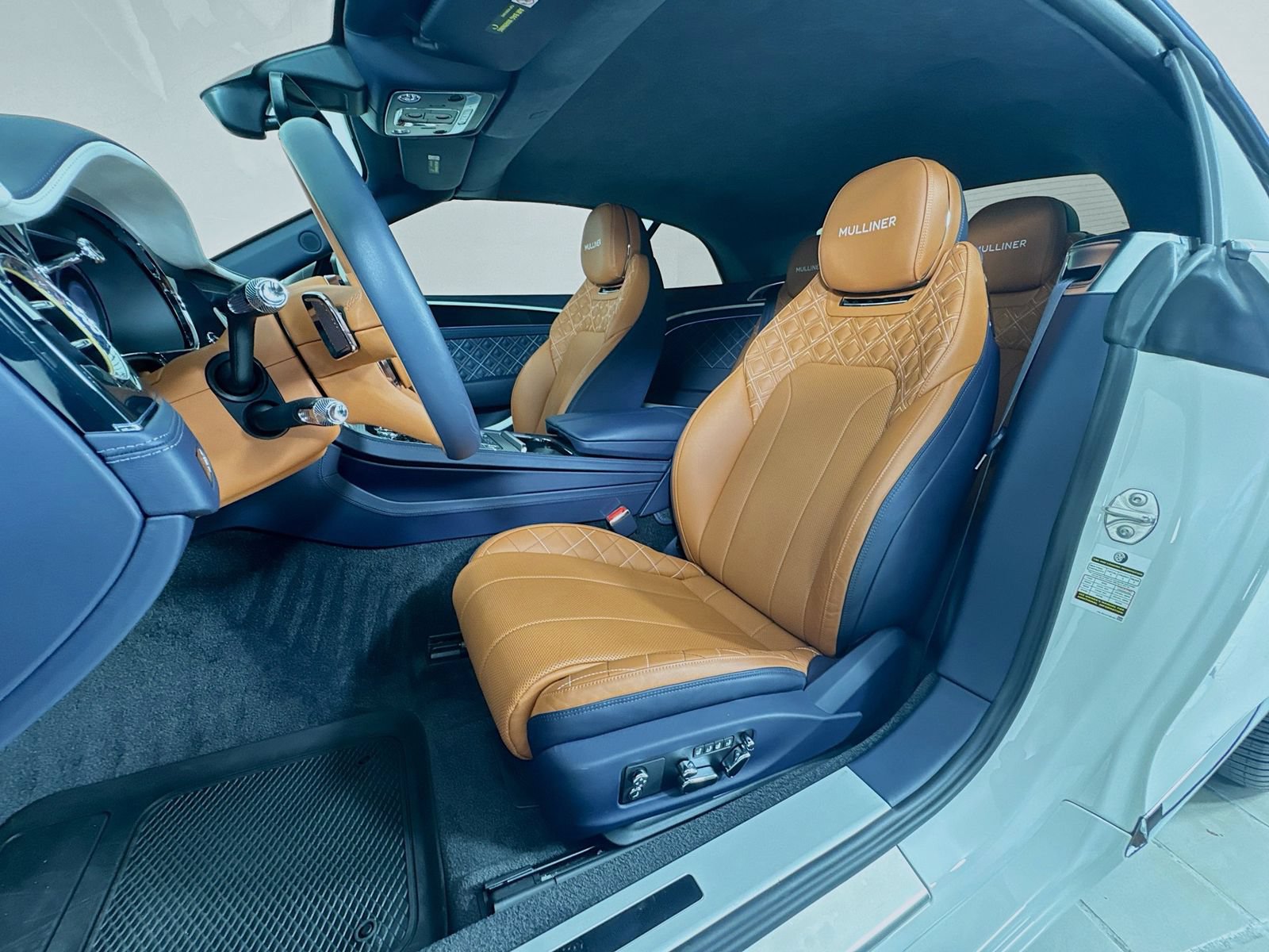 Certified 2023 Bentley Continental GT Mulliner AWD/4WD image 21