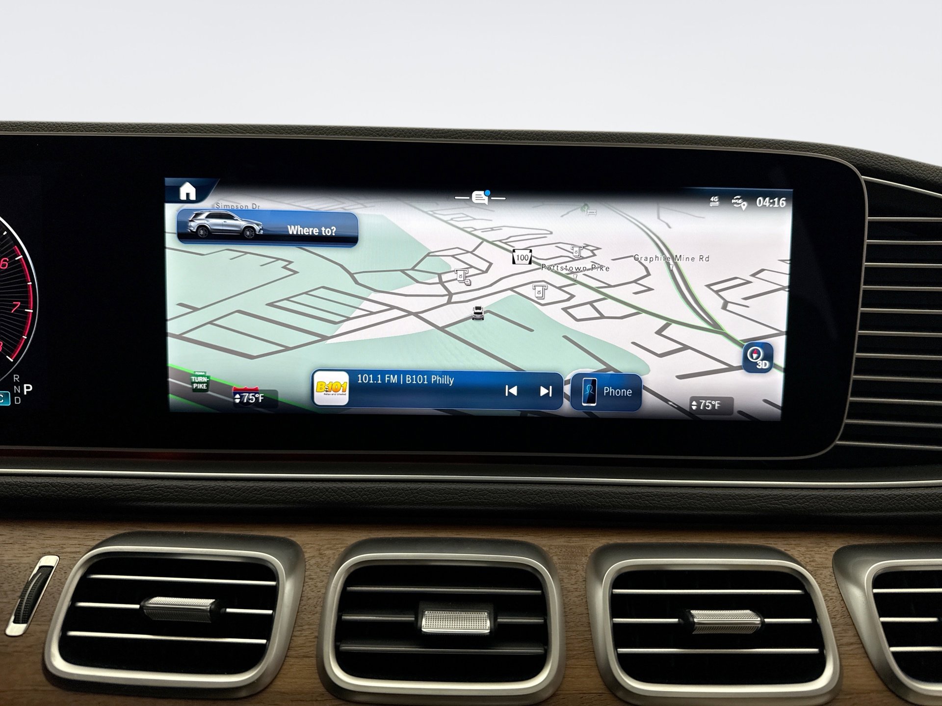 Used 2025 Mercedes-Benz GLE 450 4MATIC image 15