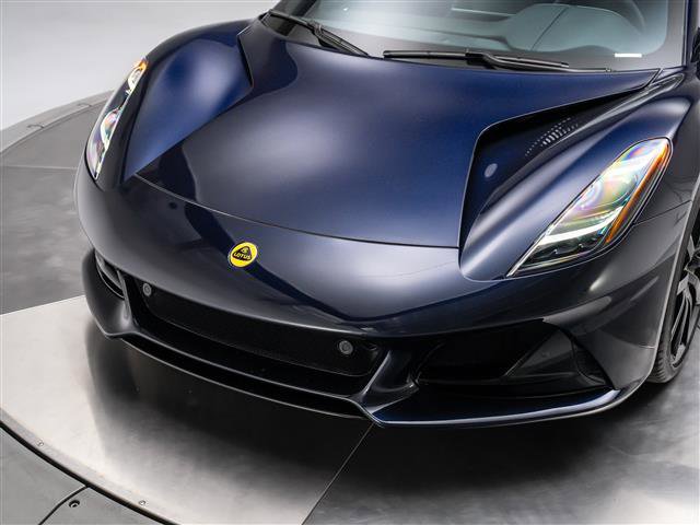 New 2025 Lotus Emira image 9