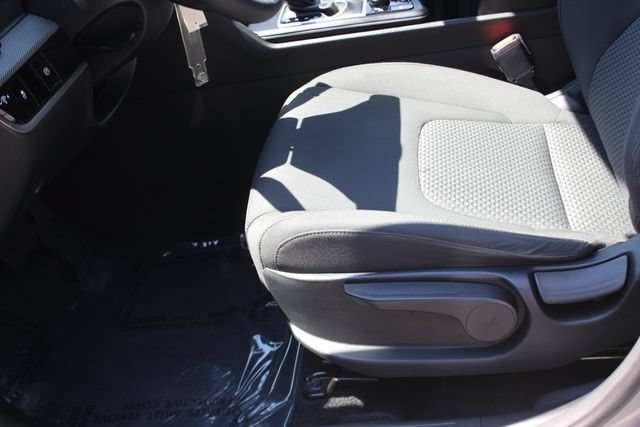 Used 2024 Kia Sportage LX AWD/4WD image 20