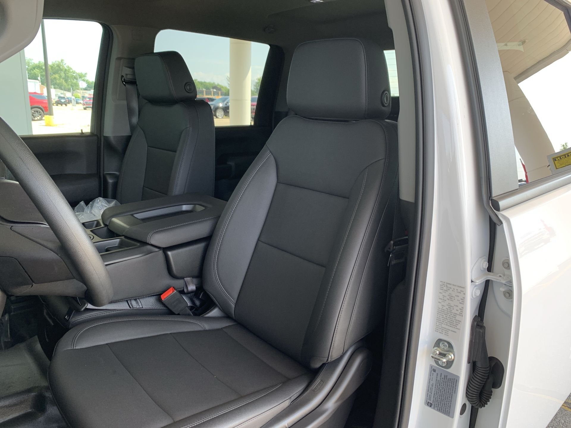 New 2025 GMC Sierra 3500 Pro w/ Convenience Package AWD/4WD image 28