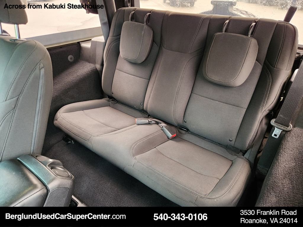 Used 2021 Jeep Wrangler Sport image 13