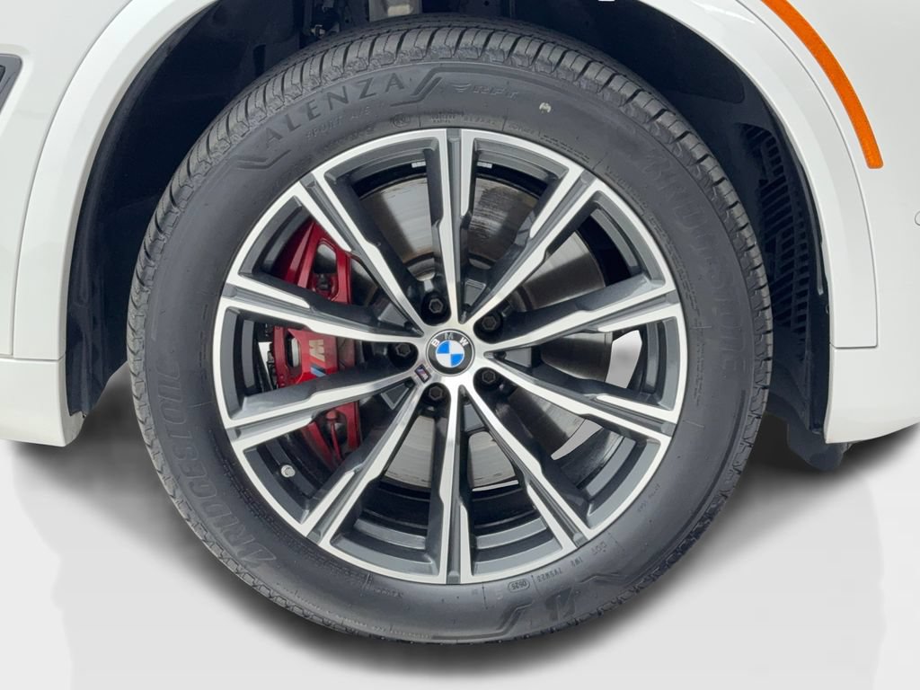 Used 2022 BMW X5 M50i w/ Dynamic Handling Package AWD/4WD image 52