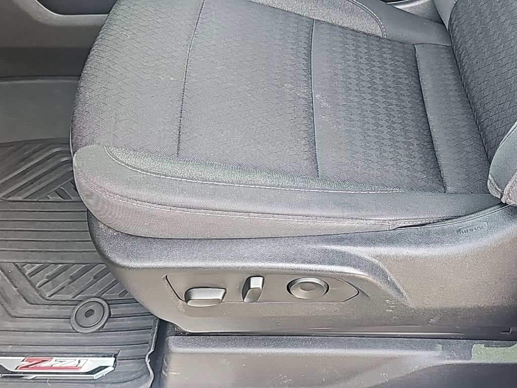 Used 2022 Chevrolet Silverado 1500 LT w/ All Star Edition Plus image 10