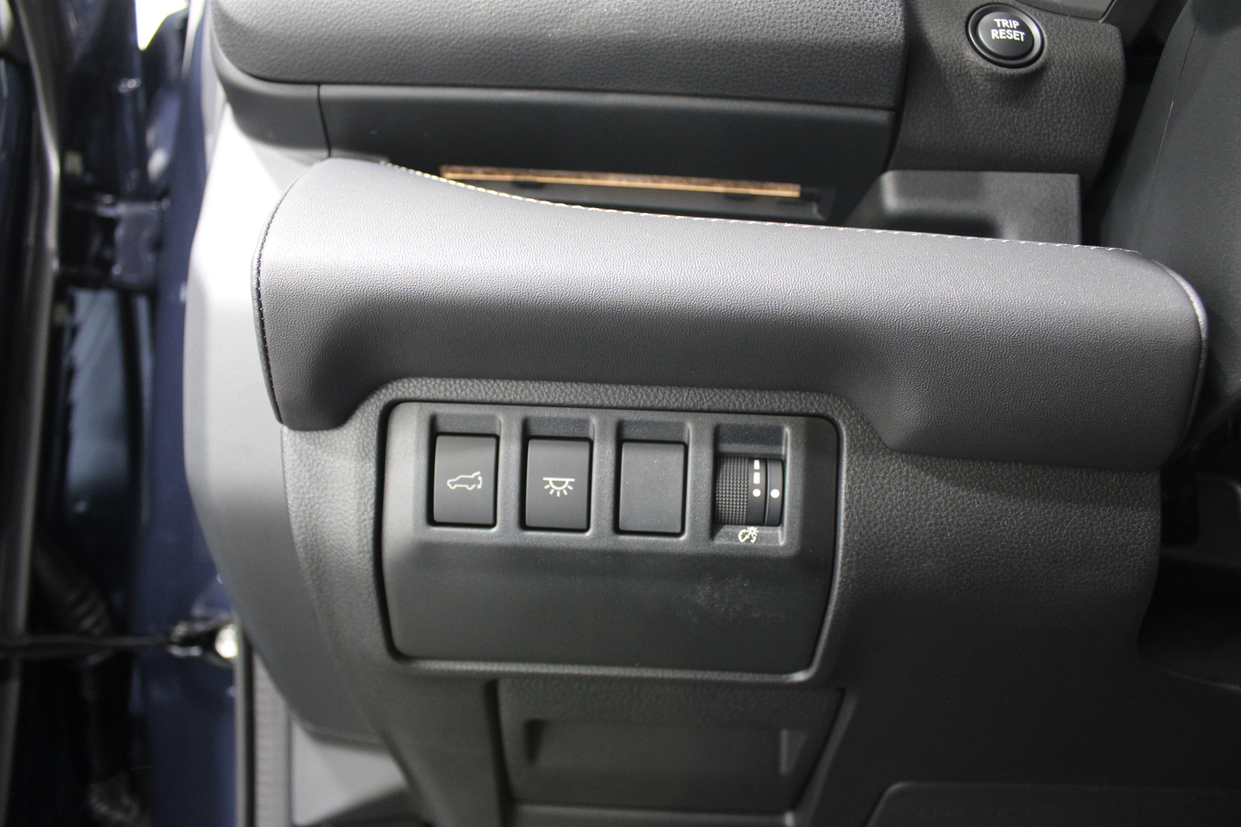 New 2025 Subaru Ascent Touring image 8