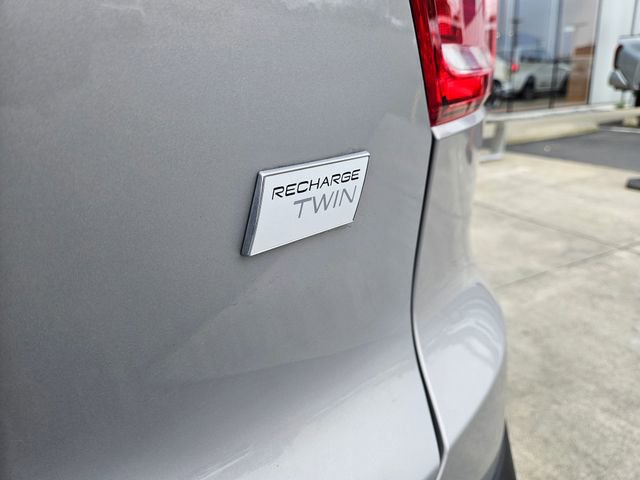 Used 2023 Volvo XC40 Recharge Ultimate w/ Protection Package Premier AWD/4WD image 10