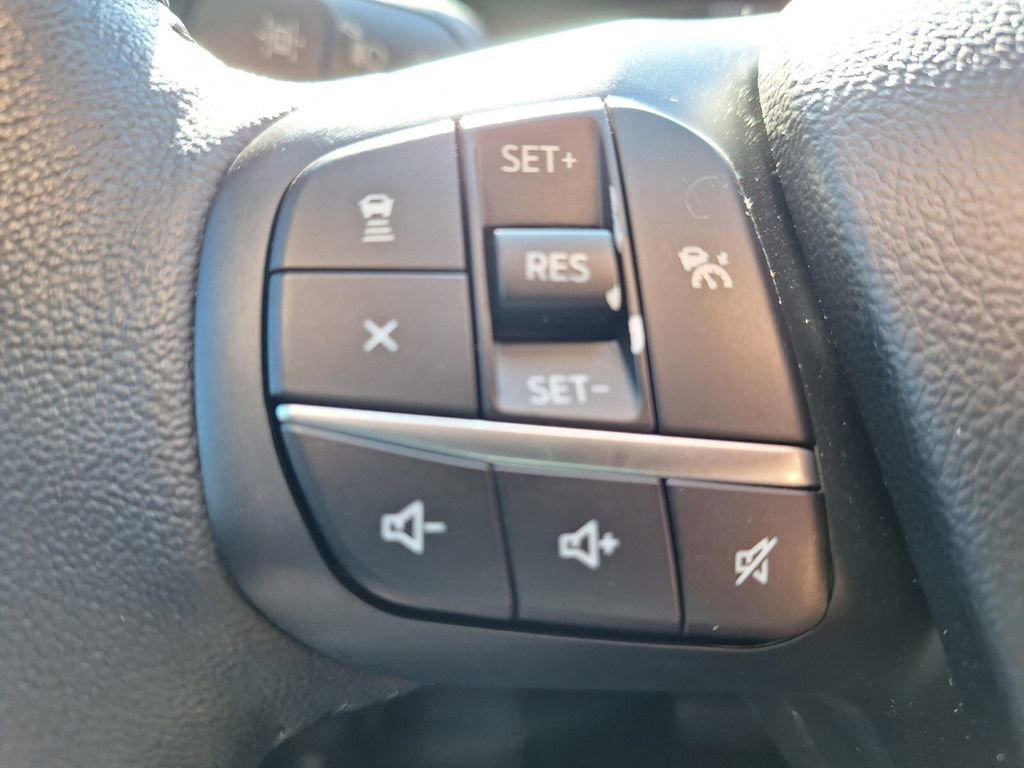 Used 2020 Ford Escape SEL image 13