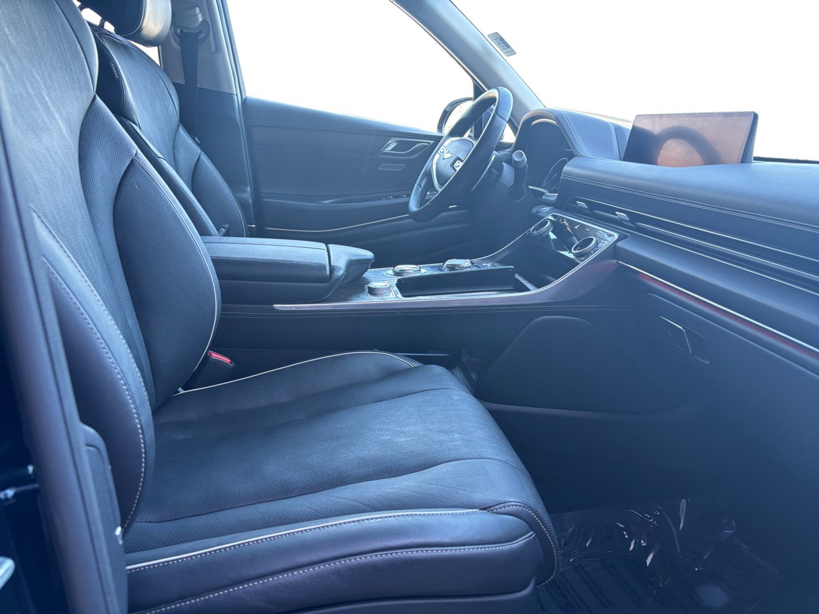 Used 2023 Genesis GV80 2.5T w/ Prestige 20" Package image 15