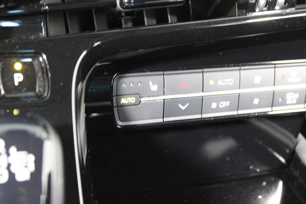 Used 2021 Toyota Mirai w/ Advanced Technology Package RWD image 29