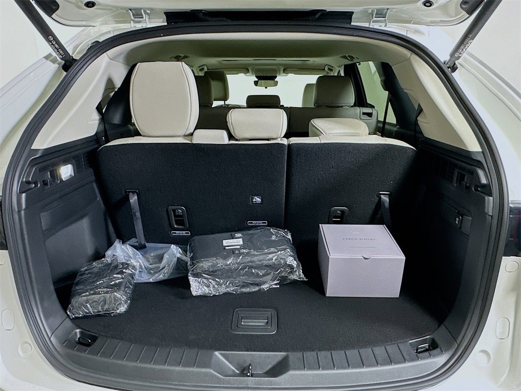 New 2026 MAZDA CX-90 3.3 Turbo w/ Preferred Package image 16