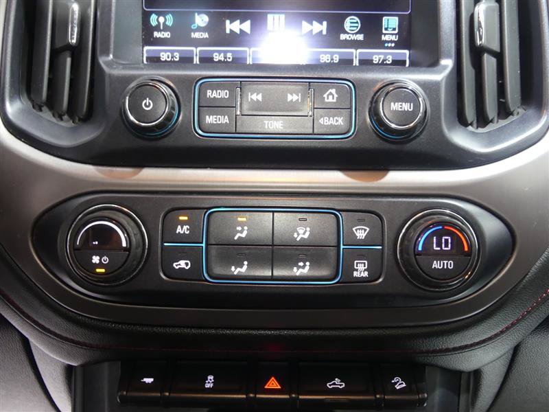 Used 2017 GMC Canyon SLE w/ All Terrain Package AWD/4WD image 35