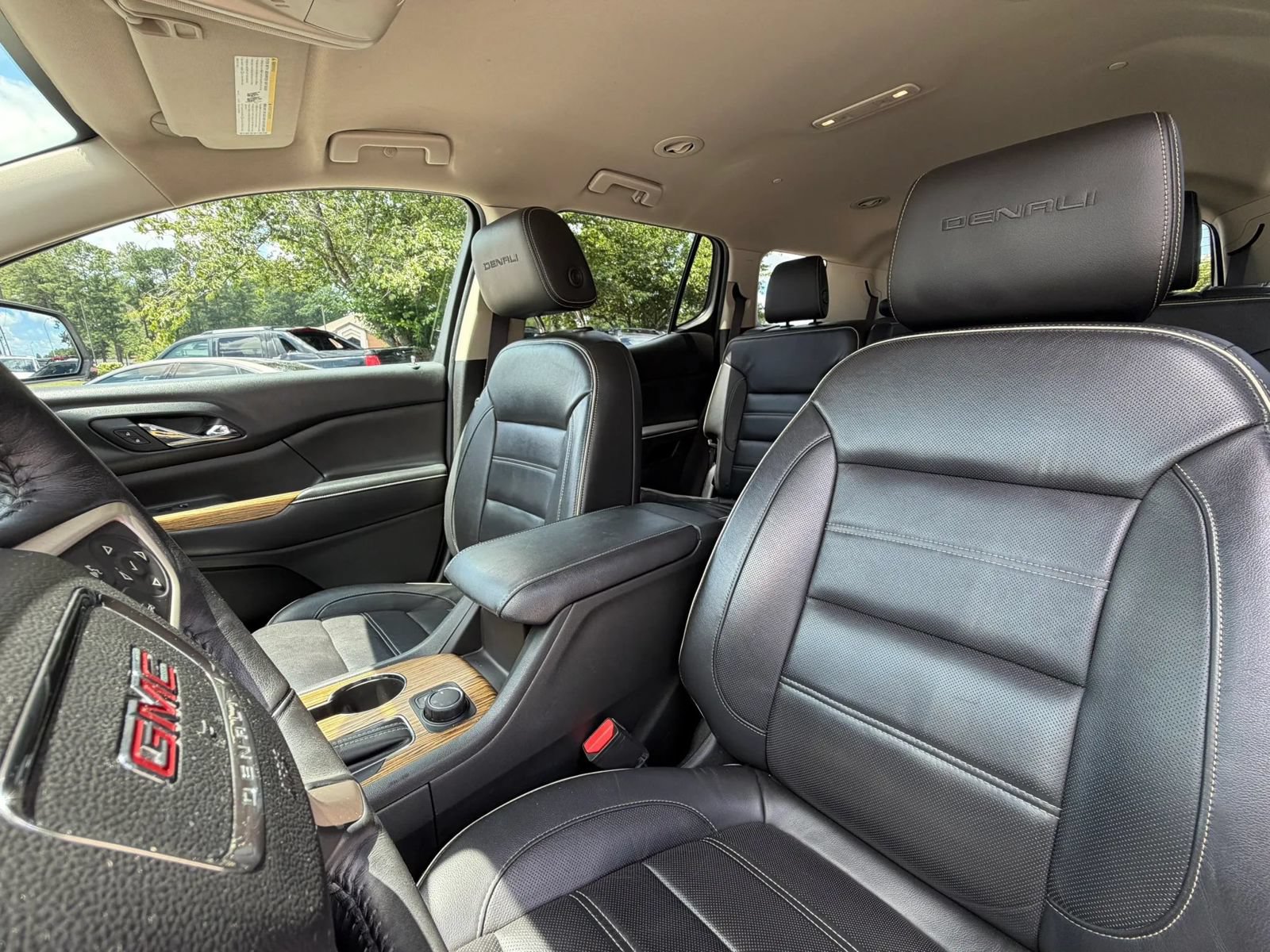 Used 2017 GMC Acadia Denali FWD image 11