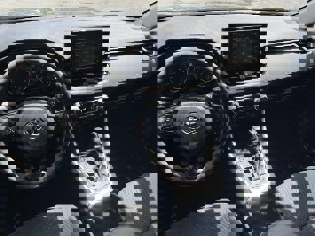 Used 2019 Toyota RAV4 LE AWD/4WD image 13