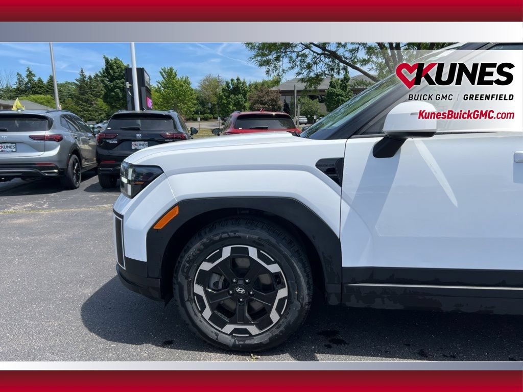 Used 2026 Hyundai Santa Fe SEL AWD/4WD image 15