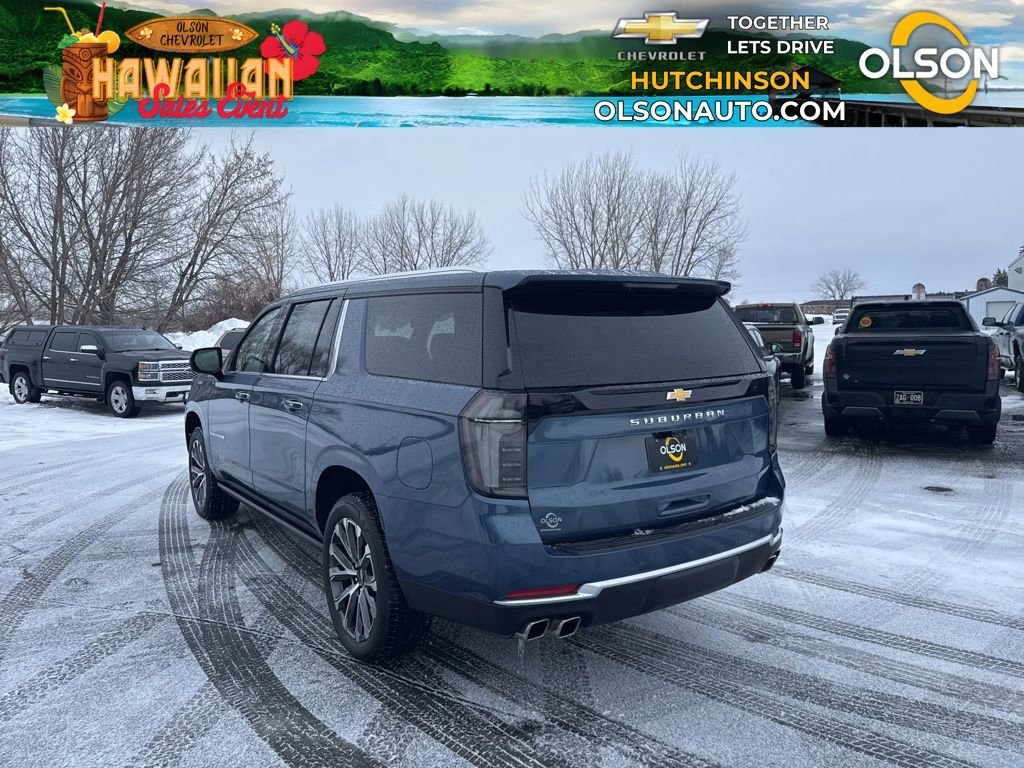 New 2026 Chevrolet Suburban High Country image 3