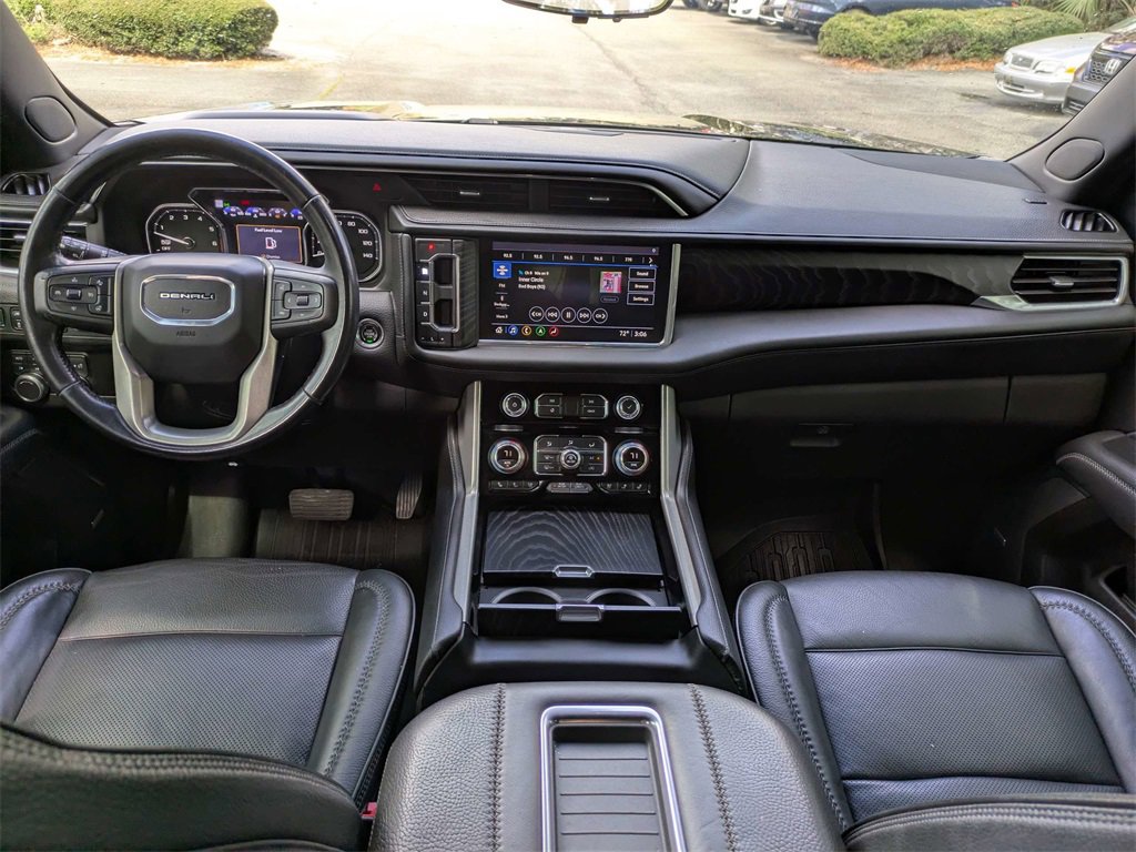 Used 2021 GMC Yukon Denali w/ Denali Premium Package image 15