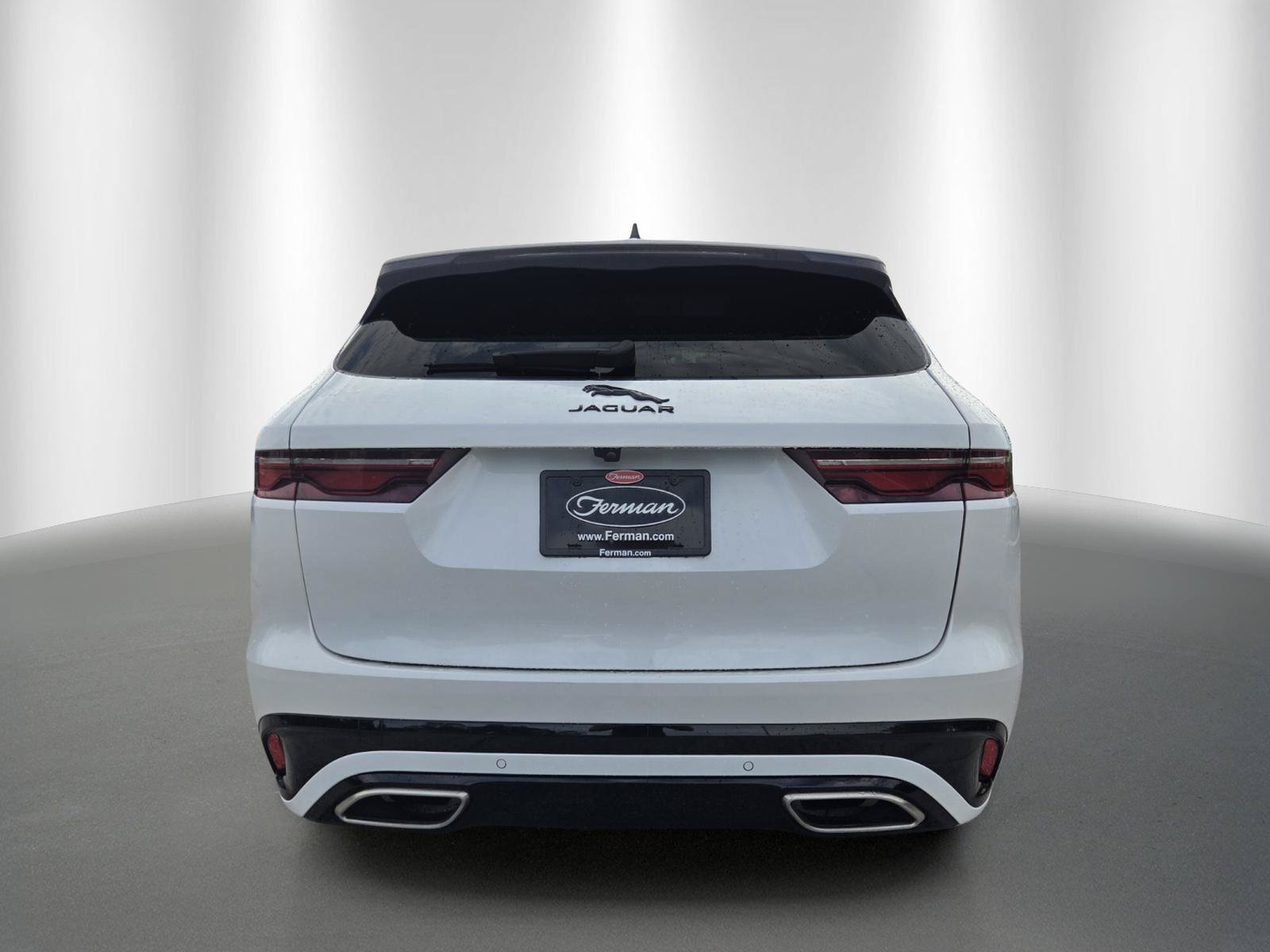 Used 2024 Jaguar F-PACE R-Dynamic S AWD/4WD image 6