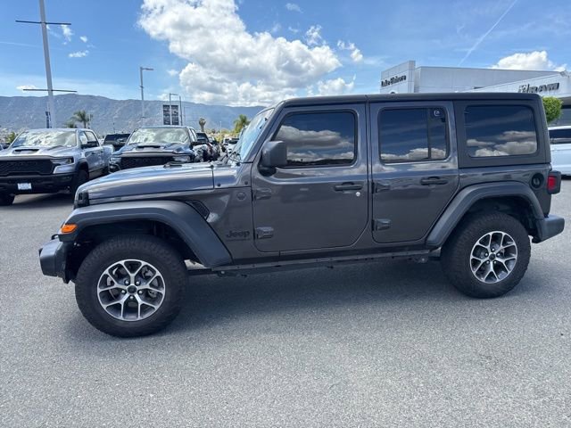 Used 2024 Jeep Wrangler Sport S image 3