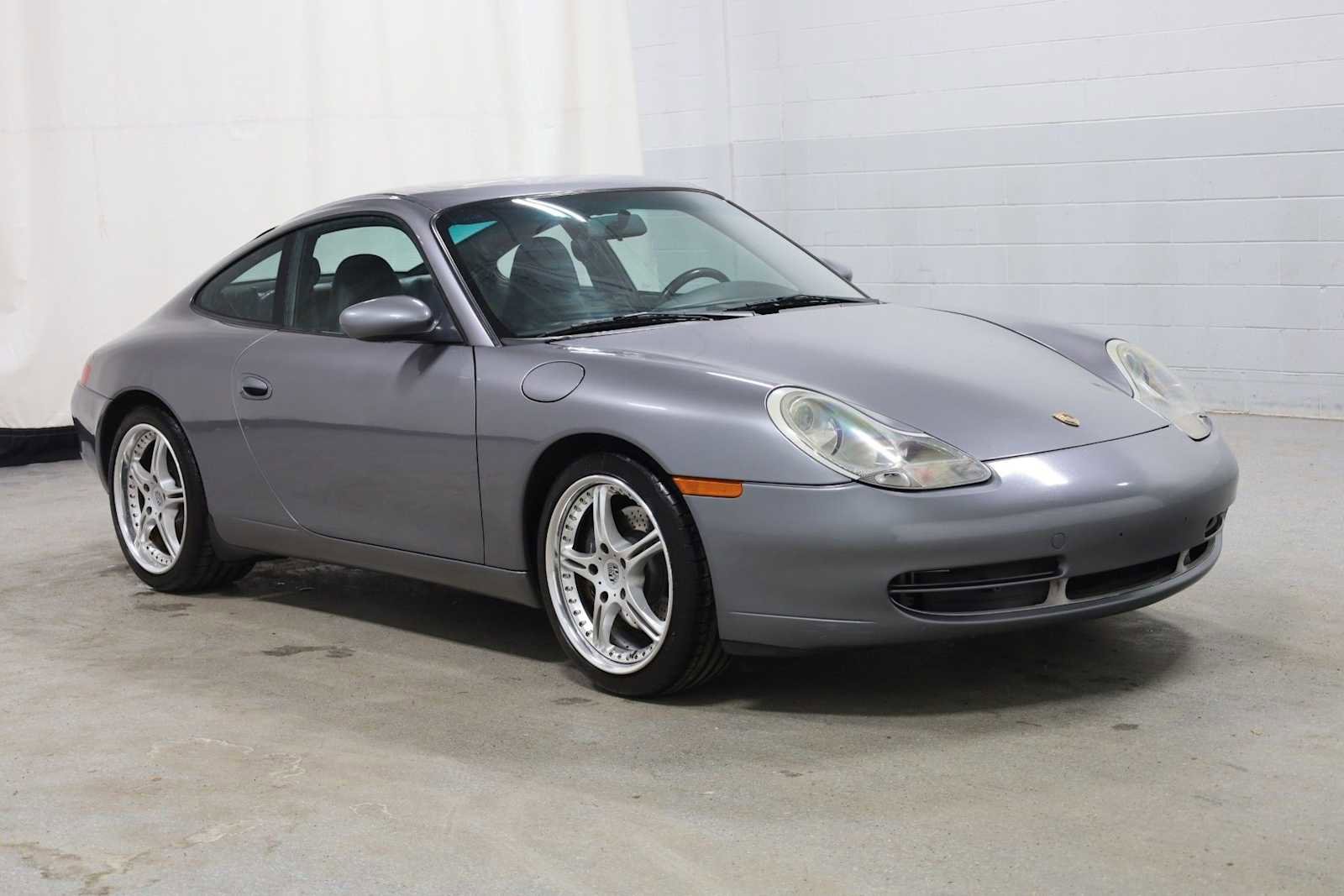 Used 2001 Porsche 911 Carrera image 13