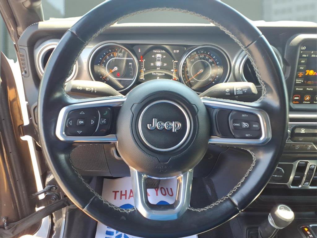 Certified 2022 Jeep Gladiator Overland AWD/4WD image 12