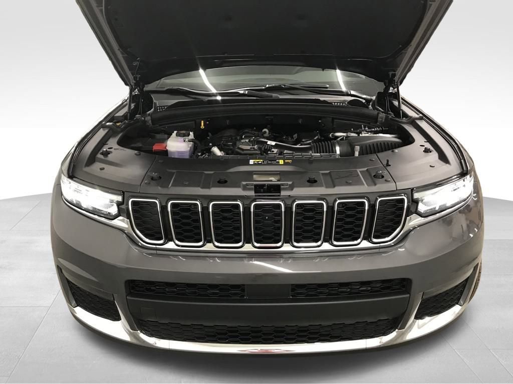 New 2025 Jeep Grand Cherokee L Limited image 45