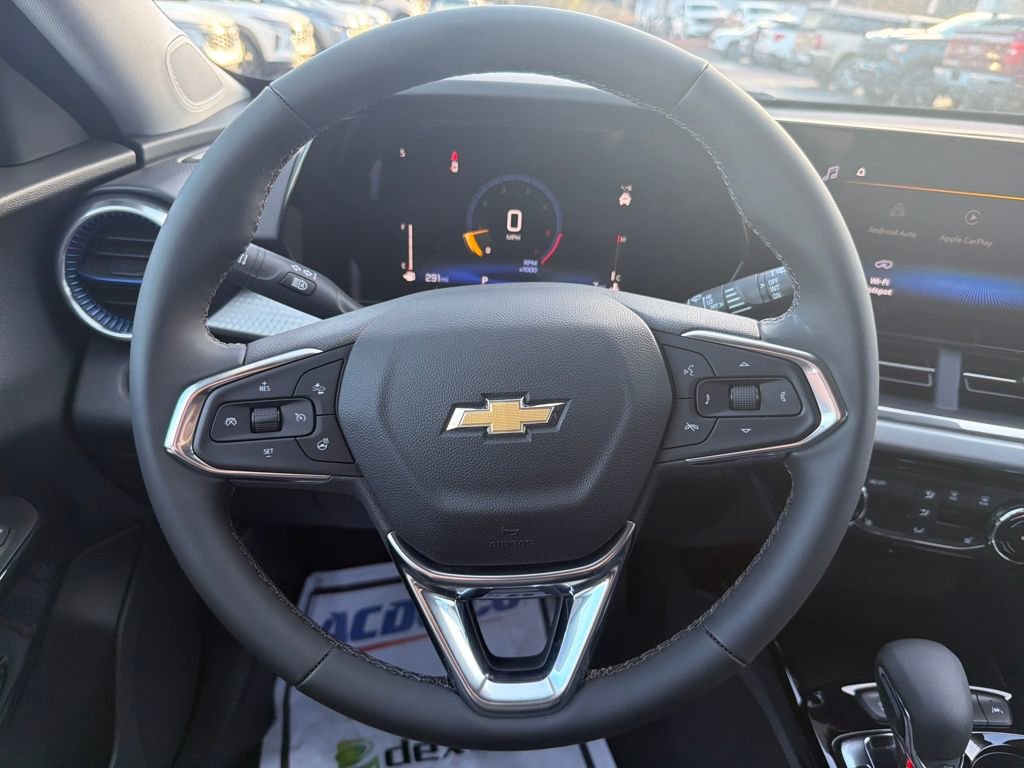 New 2025 Chevrolet Trax LT w/ LT Convenience Package image 16