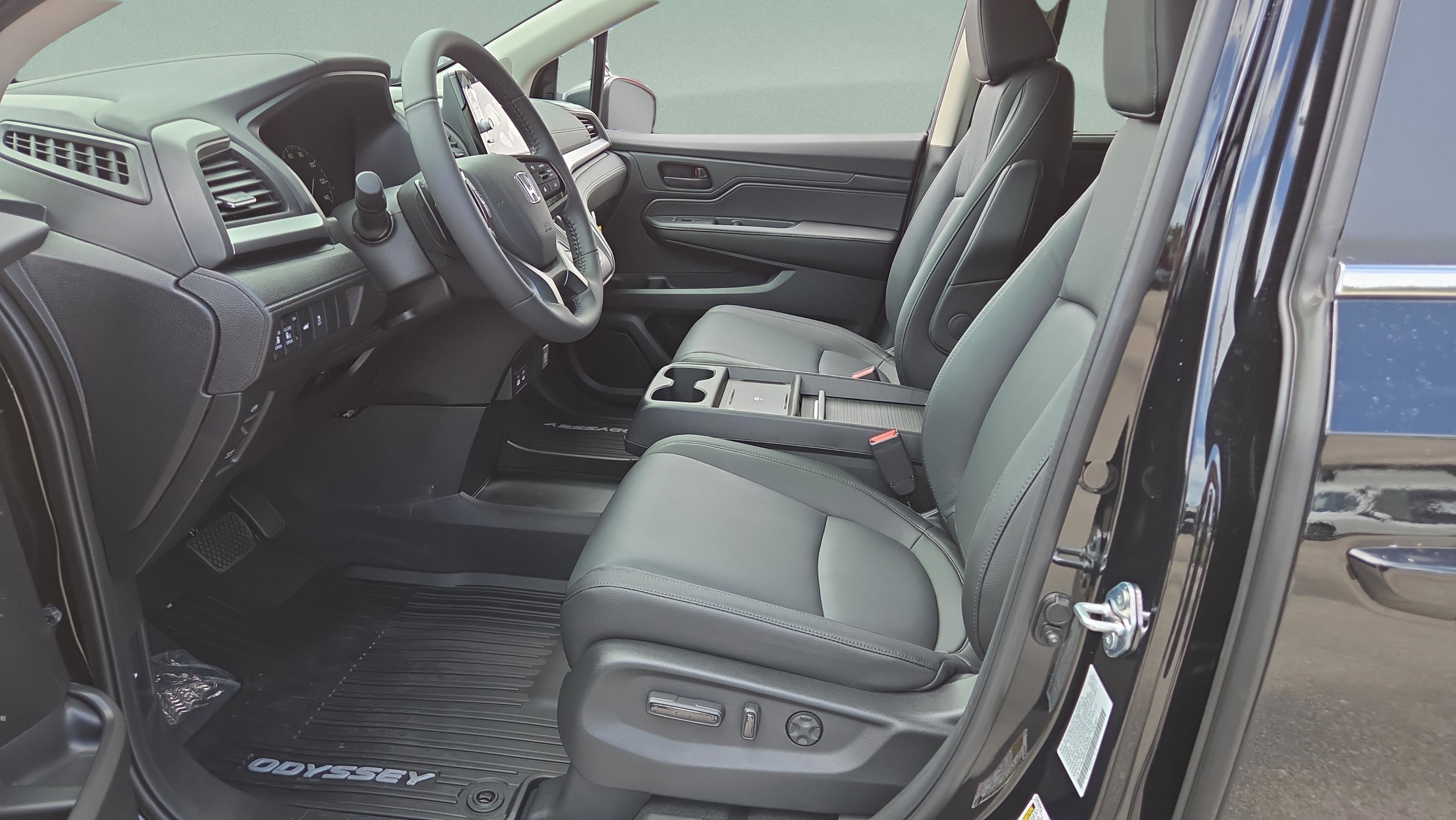 New 2026 Honda Odyssey EX-L image 10