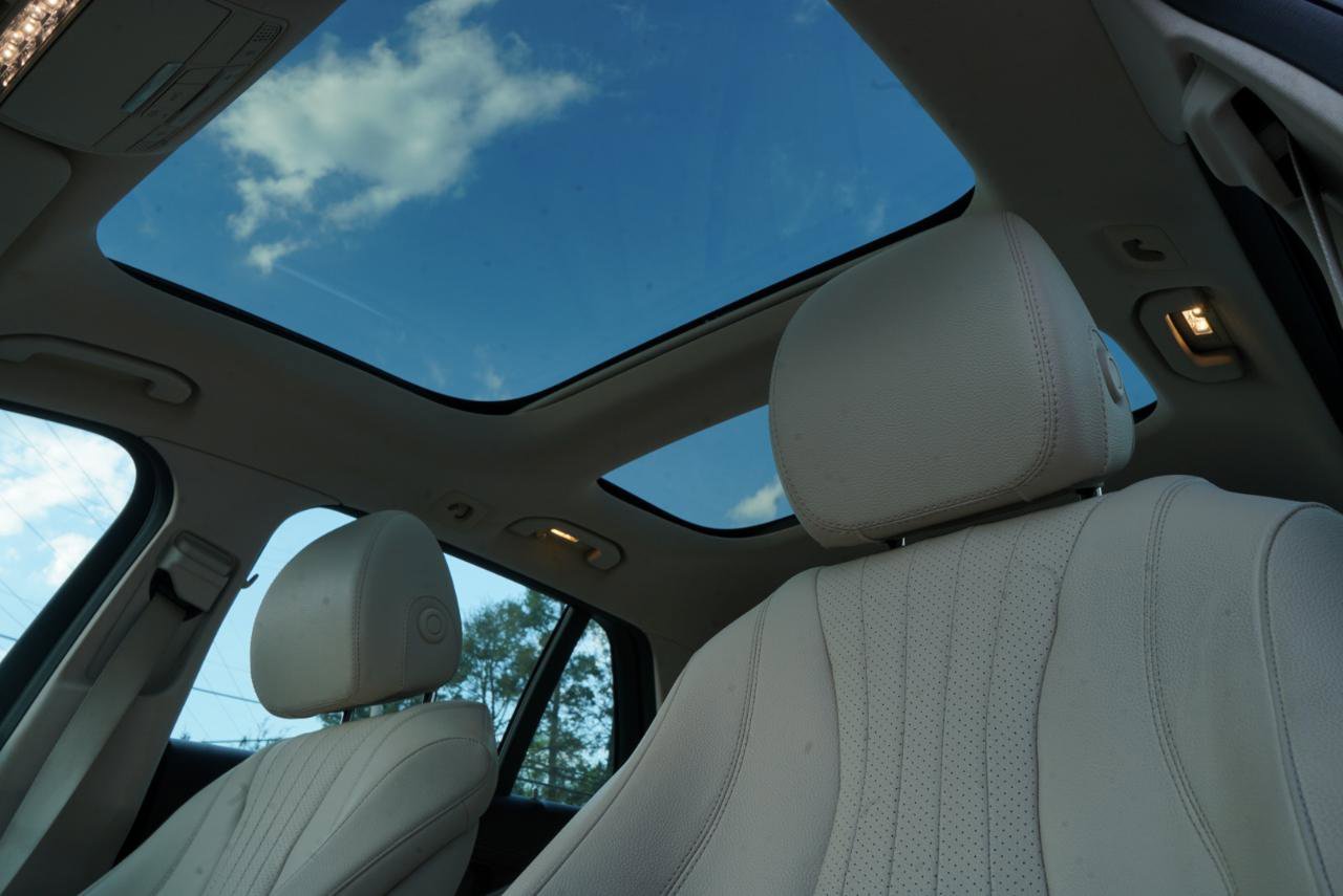 Used 2019 Mercedes-Benz E 450 4MATIC Wagon w/ Premium Package image 22