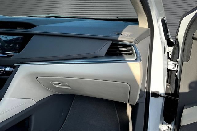 Used 2021 Cadillac XT5 Premium Luxury AWD/4WD image 26