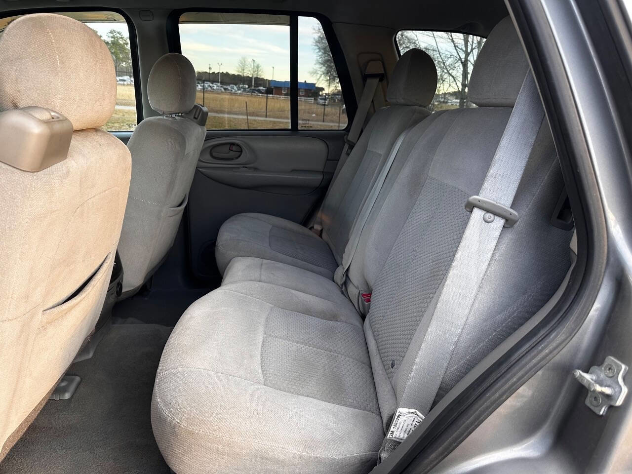 Used 2008 Chevrolet TrailBlazer 2WD w/ Smoker's Package image 19