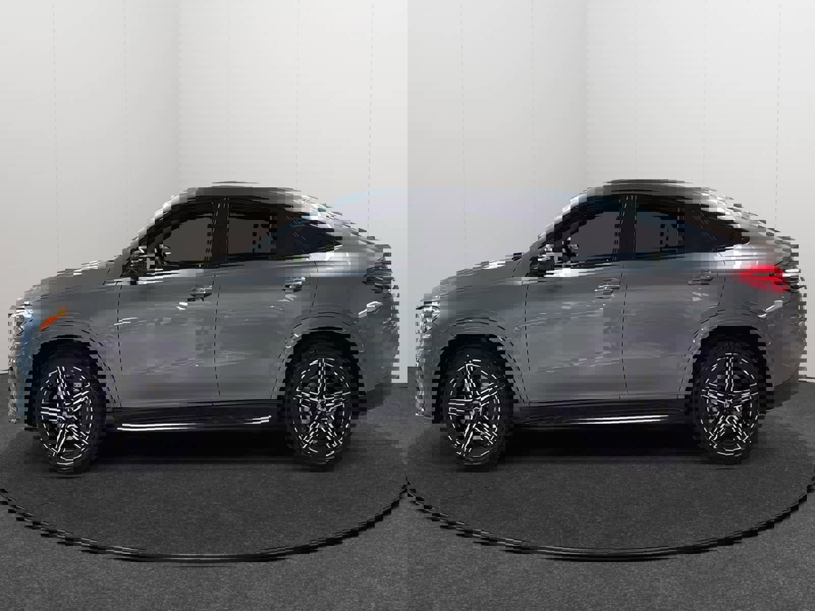 New 2026 Mercedes-Benz GLE 450 4MATIC Coupe image 3