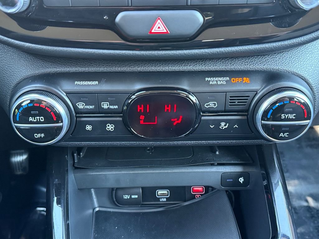 Used 2020 Kia Soul EX image 17