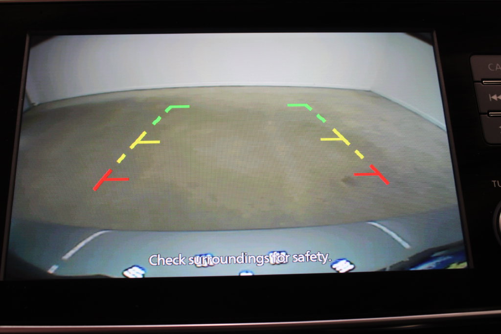 Used 2025 Nissan Leaf S FWD image 13