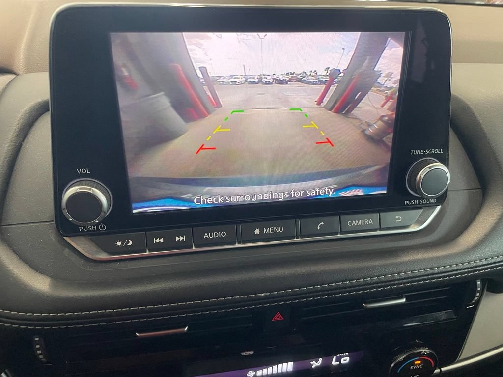 Used 2022 Nissan Rogue SV AWD/4WD image 8