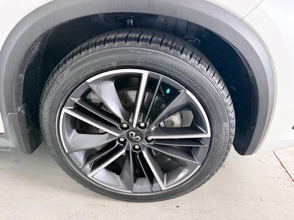 Certified 2023 INFINITI QX50 Sport FWD image 4
