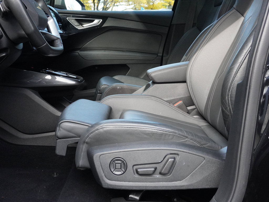 Used 2022 Audi Q4 e-tron Premium Plus AWD/4WD image 27
