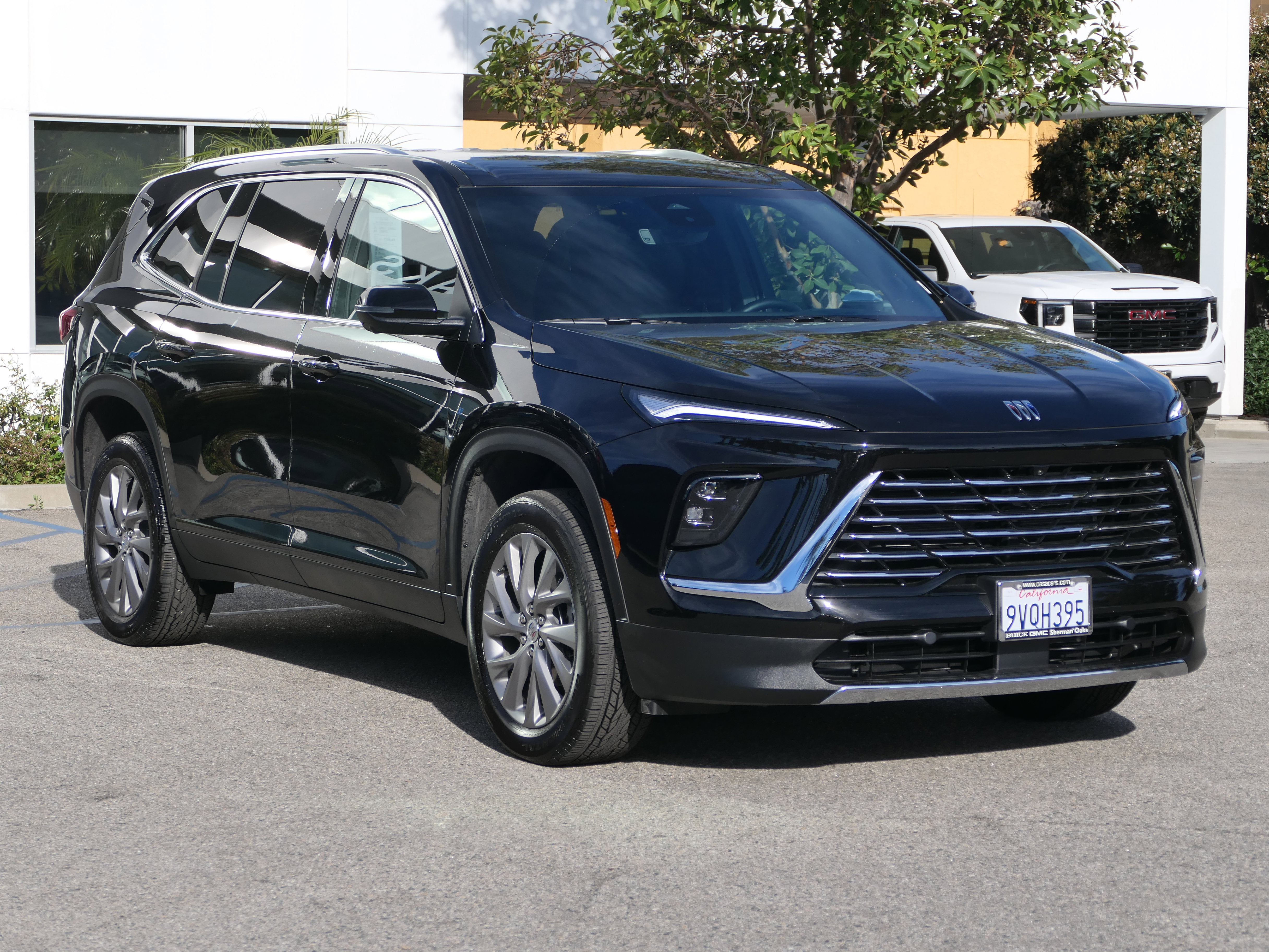 New 2026 Buick Enclave Preferred w/ Power Package image 7