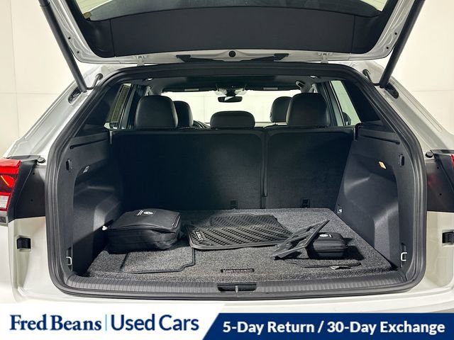 Used 2022 Volkswagen Atlas Cross Sport SEL R-Line image 28