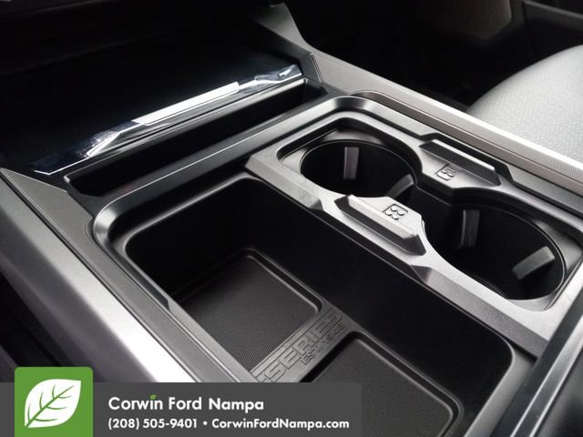 New 2026 Ford F250 Lariat w/ Black Appearance Package AWD/4WD image 18