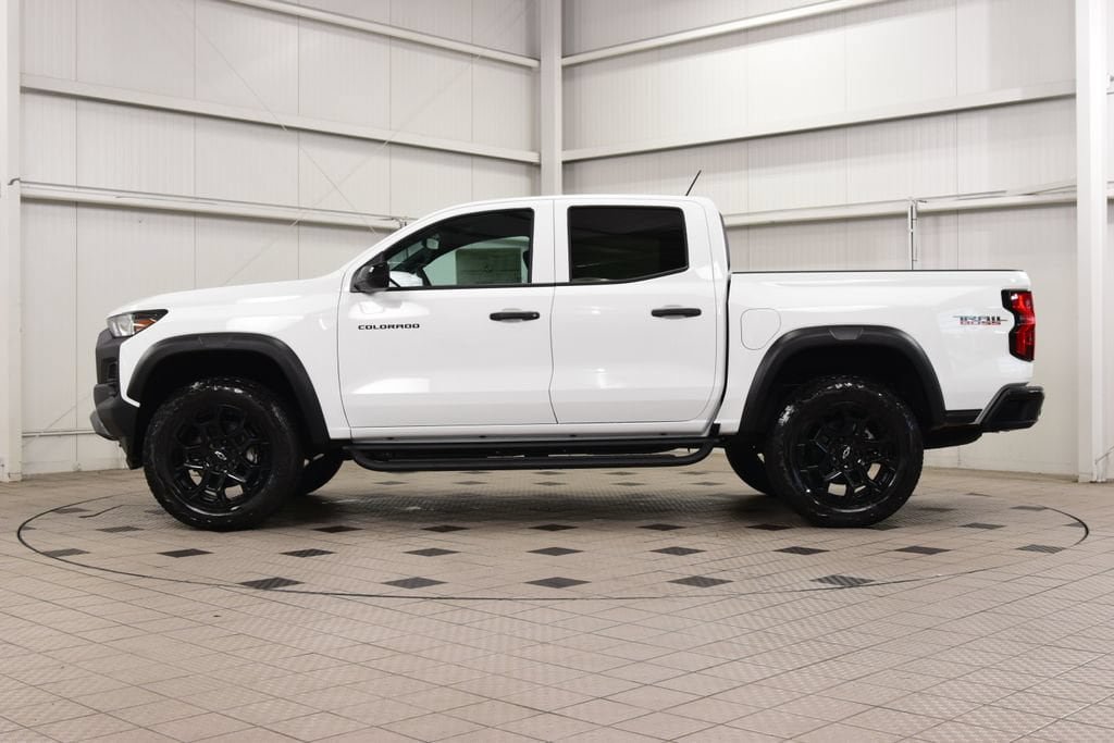 New 2026 Chevrolet Colorado Trail Boss AWD/4WD image 4